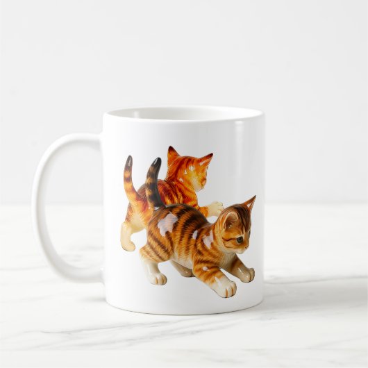Mug décoré chatons qui jouent. (Gauche)