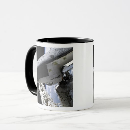 Mug Découverte de navette spatiale ancrée (Devant gauche)