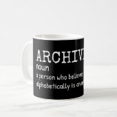 Mug Définition amusante de l'archiviste (Devant gauche)