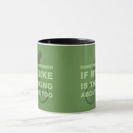 Mug Demandez-vous si mon vélo pense au vert imitation (Centre)