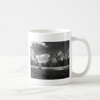 Mug Demi de dôme B&W de Yosemite Ca