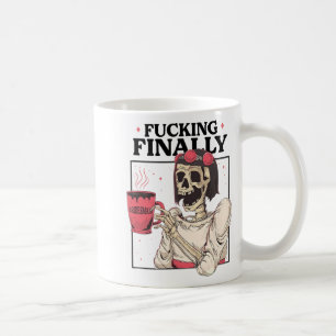 Mug Demoiselle d'honneur de Halloween enfin squelette