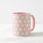 Mug Dentelle antique - Blanc sur rose pastel (Devant droit)