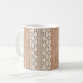 Mug Dentelle blanche sur la texture Brown du Burlap (Devant gauche)