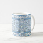 Mug Dentelle en céramique bleu clair (Devant droit)