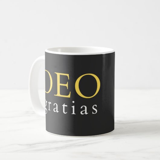 Mug Deo Gratias Latin   (Devant gauche)