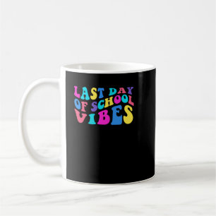 MUG DERNIÈRE JOURNÉE DE VIBES SCOLAIRES