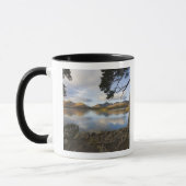 Mug Derwentwater, district des lacs, Cumbria, Angleter (Gauche)