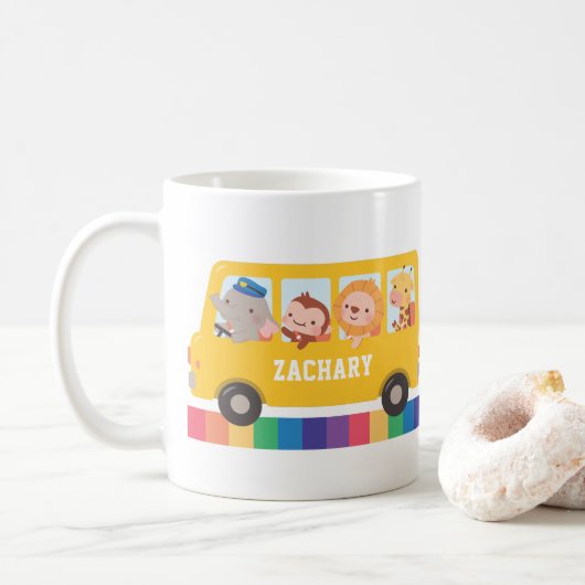 Mug Des animaux joyeux et des enfants en bus scolaire (Avec donut)
