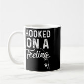 Mug Des Hommes Accrochés Sur Une Rangée De Sentiments (Gauche)