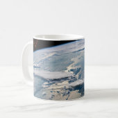 Mug Des Nuages Autour De Sumatra, Indonésie. (Devant gauche)