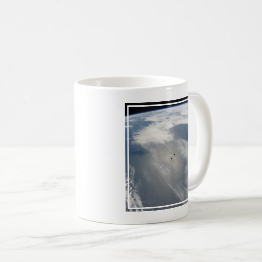 Mug Des Petits Satellites Orbitent Au-Dessus D'Une Par (Devant droit)