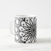 Mug Dessin à main de mandala de fleurs (Devant gauche)