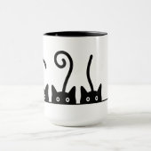 Mug Dessin de la ligne droite. Trois chatons. Journée  (Centre)