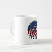 Mug Dessin vectoriel de drapeau d'aigle patriotique po (Devant gauche)