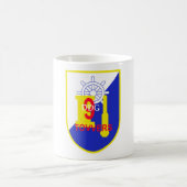 Mug Destroyer mil de missile guidé de marine de tours (Centre)