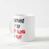 Mug Destructeur de Zombie Phlébotomiste (Devant gauche)