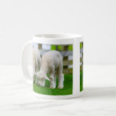 Mug Deux agneaux de pâte (Devant gauche)