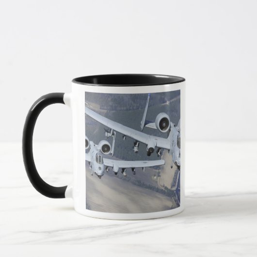 Mug Deux avions A-10C Thunderbolt II volent au format (Gauche)