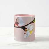 Mug Deux Belles fleurs japonaises d'abricot (Centre)