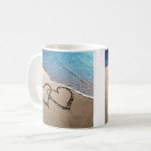 Mug Deux Coeurs Dans La Coupe De Sand Beach (Devant gauche)