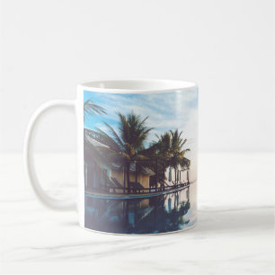 Mug Deux personnes au bord de la piscine