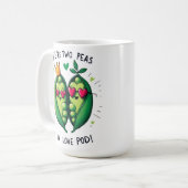 Mug Deux petits pois dans une poitrine d'amour Valenti (Devant gauche)