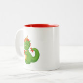Mug deux tons avec bébé dragon mignon tenant une t (Devant gauche)