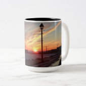 Mug deux tons avec une photo époustouflante de cou (Devant droit)