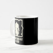 Mug Devinez quoi j'ai besoin Citation drôle Sarcasme H (Devant gauche)