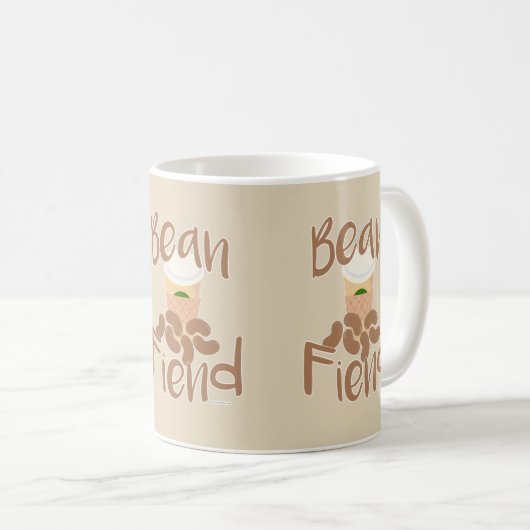 Mug Dévot du haricot de café Drôle de slogan de junkie (Devant droit)