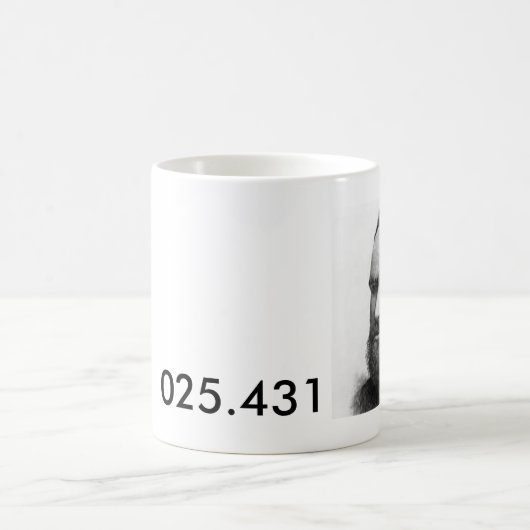 Mug Dewey, 025,431 (Centre)
