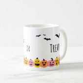 Mug d'Halloween 'Trick or Treat' - 11oz (Devant droit)