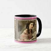 Mug d'histoire Macabre d'Oddie Beau (Devant droit)