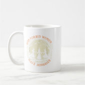 Mug Dieu défende que les femmes aient des hobbies Sorc (Gauche)