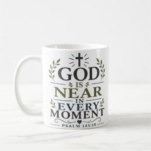 Mug Dieu Est Près À Chaque Instant Citation De Dévotio
