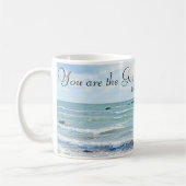 Mug Dieu qui exécute Miracles Ocean Blue Bible Verse (Gauche)