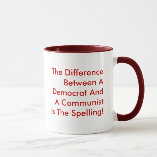 Mug Différence Entre Un Démocrate Et Un Communiste (Droite)