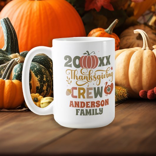 Mug Dîner de Thanksgiving Nom de la famille Année Cade