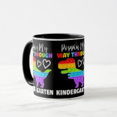 Mug Dinosaur Poppin My Way Through Kindergarten (Devant gauche)