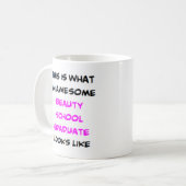 Mug diplômé de l'école de beauté, génial (Devant gauche)