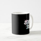 Mug Diplômée de terminale Robe de remise des diplômes (Devant droit)