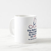 Mug Diplômée Infirmière IDE 2026 Elle a Cru (Devant gauche)