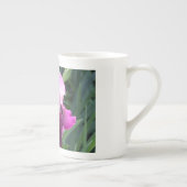 Mug d'Iris rose baisé au soleil (Droite)