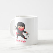 Mug Discrétion Ninja avec des armes de Sai pour des (Devant gauche)