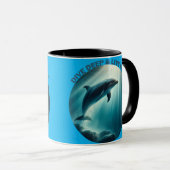 Mug Dive Deep Live Dolphin gratuit (Devant droit)