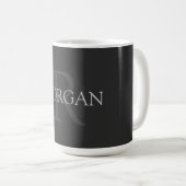 Mug do-it-yourself Monogramme & Nom, Noir Classique Av (Devant droit)