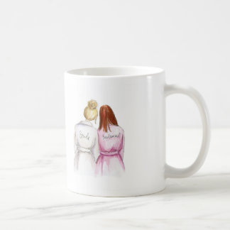 Mug Domestique rouge de jeune mariée blonde de petit