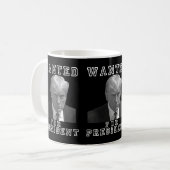 Mug Donald Trump Mugshot Recherché pour le président 2 (Devant gauche)