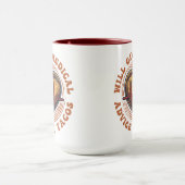 Mug Donnera des conseils médicaux pour l'infirmière Ta (Centre)